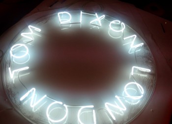 Tom Dixon Neon sign by vinylprojects.co.uk